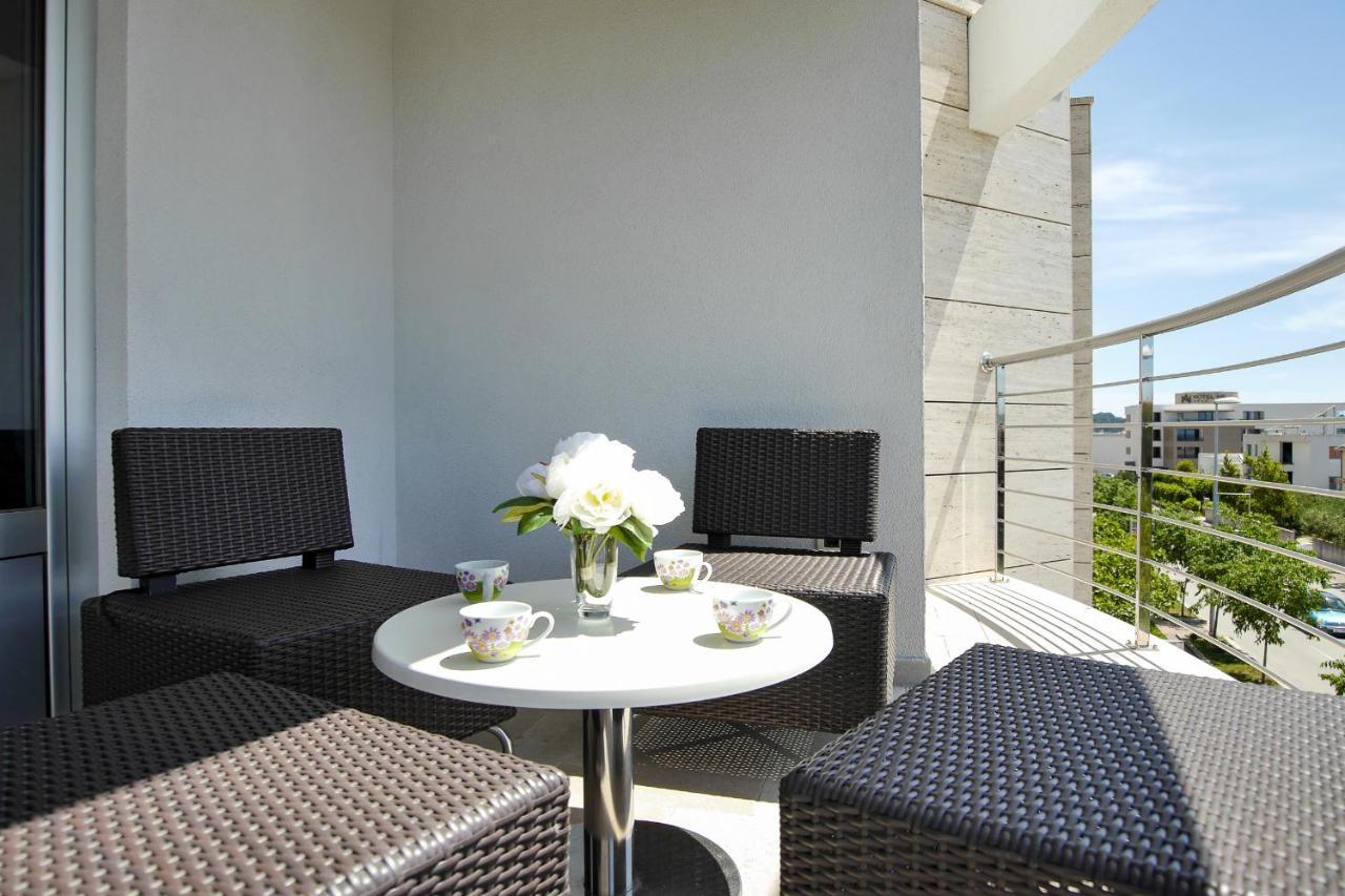 Apartments Milan Makarska Kültér fotó